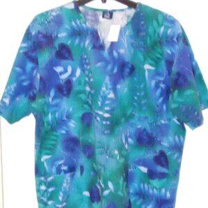Barco Floral/Heart Design Green/Blue L Scrub Top